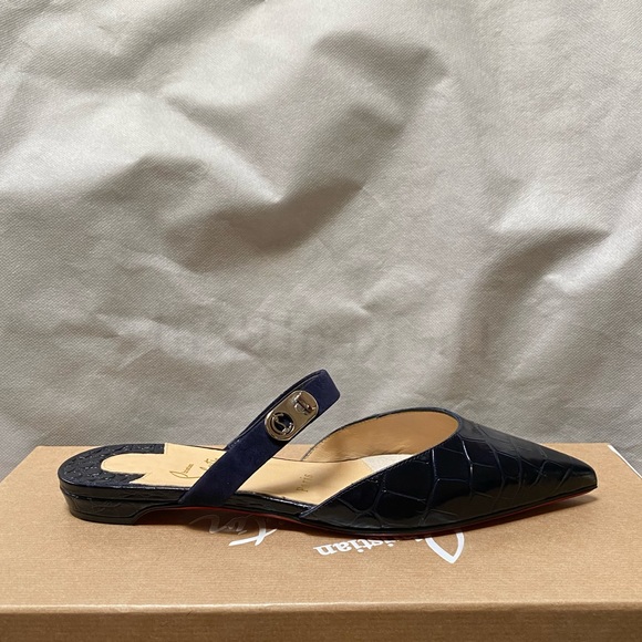 NIB CHRISTIAN LOUBOUTIN Choc Lock Flats, 36 - Picture 5 of 14